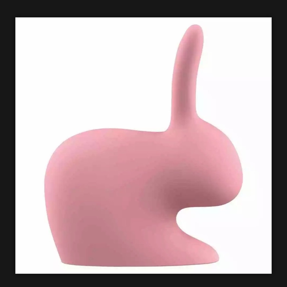 QEEBOO Power Bank Pink Rabbit Bunny LACMA Limited